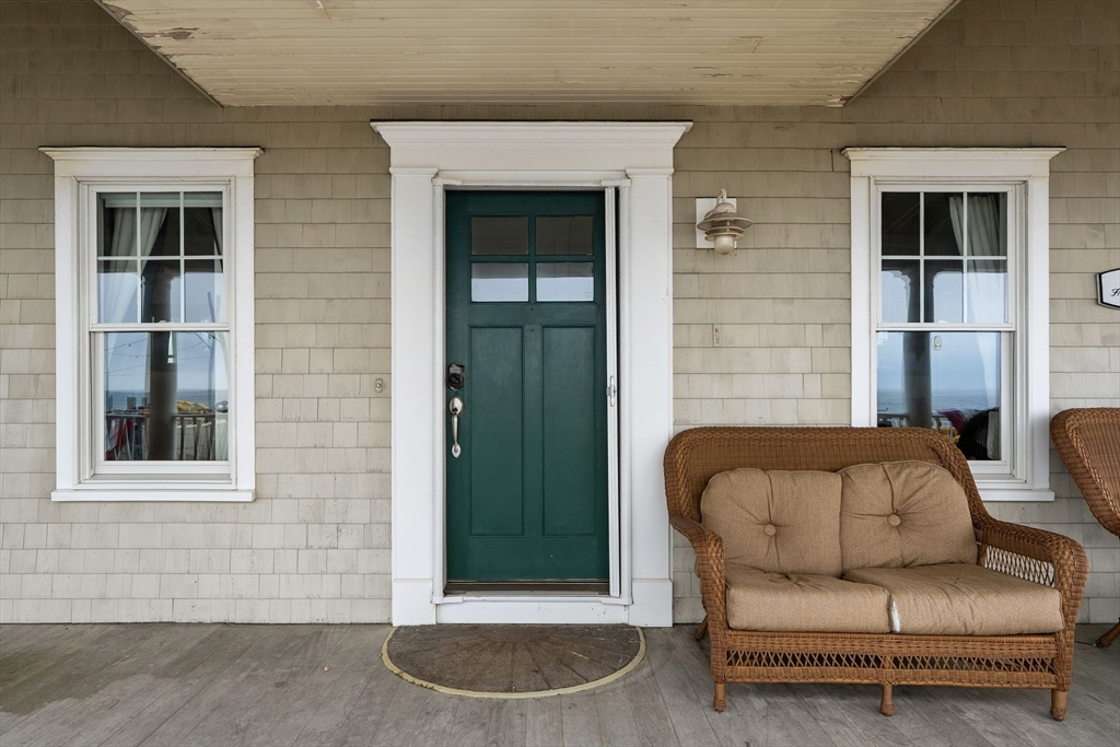 33 Oceanside Dr.