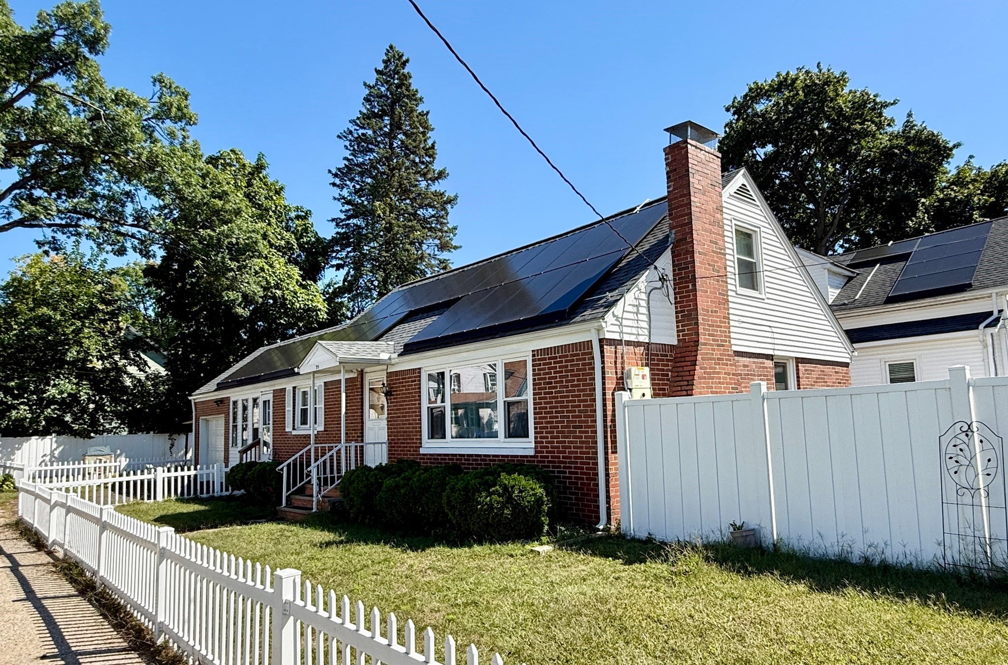 35 Long Terrace, Springfield, MA, 35 Long Terrace, Springfield, MA Photo #2