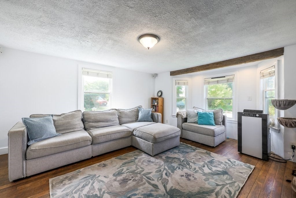 38 Fay Rd, Framingham, MA Photo #14