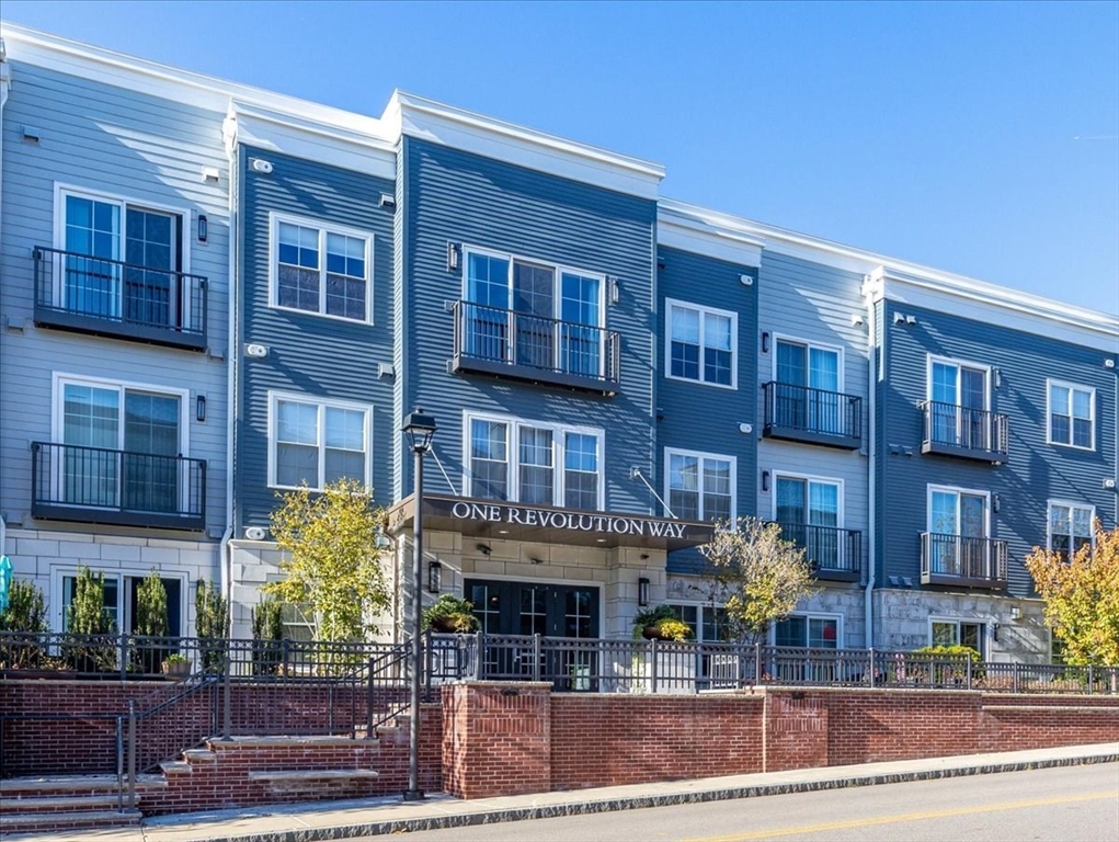 1 Revolution Way 208