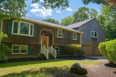 19 Orchard St Berkley MA 02779
