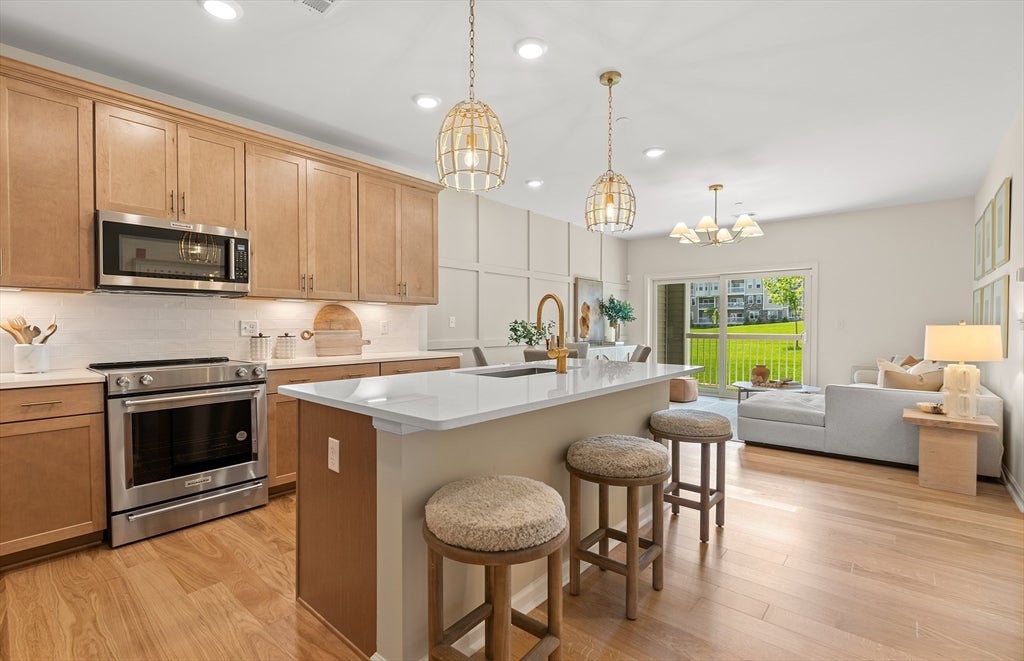 399 Neponset ST #402, Canton, MA, 399 Neponset ST #402, Canton, MA Photo #4