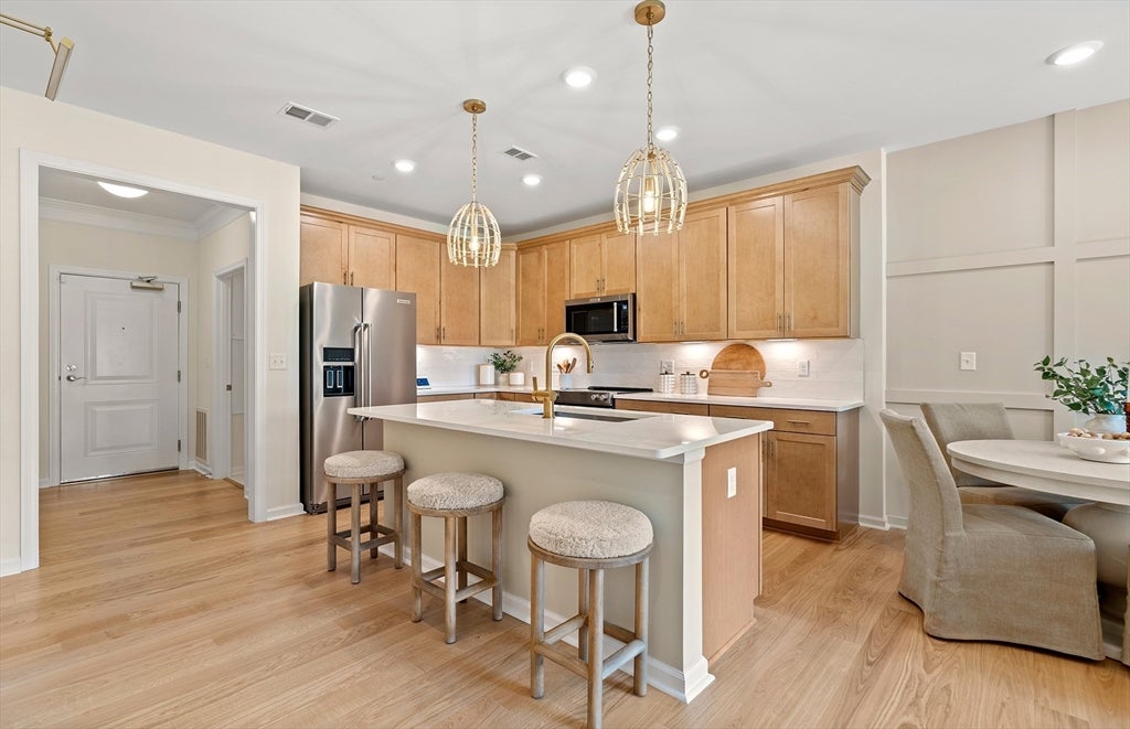 399 Neponset ST #402, Canton, MA, 399 Neponset ST #402, Canton, MA Photo #5