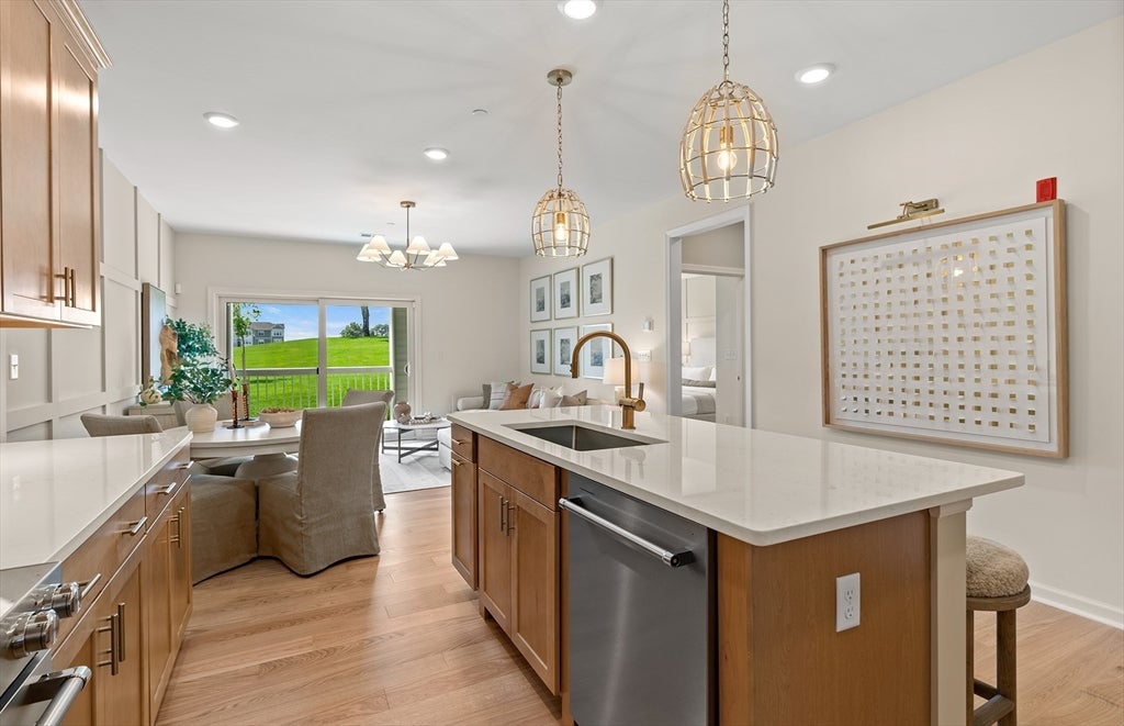 399 Neponset ST #402, Canton, MA, 399 Neponset ST #402, Canton, MA Photo #3