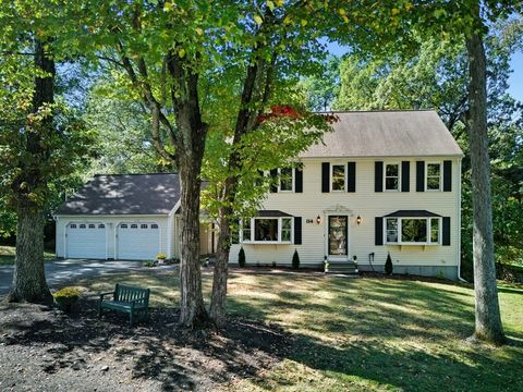 114 Lodi Rd Marlborough MA 01752