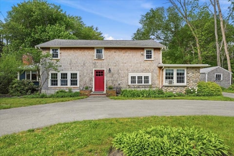 Photo of 354 High St, Pembroke, MA 02359 (MLS # 73532559)