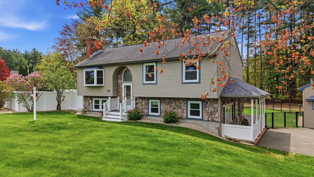 26 Mayflower Drive