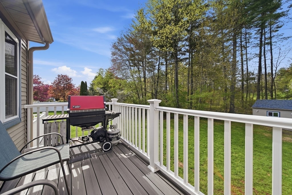26 Mayflower Drive, Litchfield, NH, 26 Mayflower Drive, Litchfield, NH Photo #9