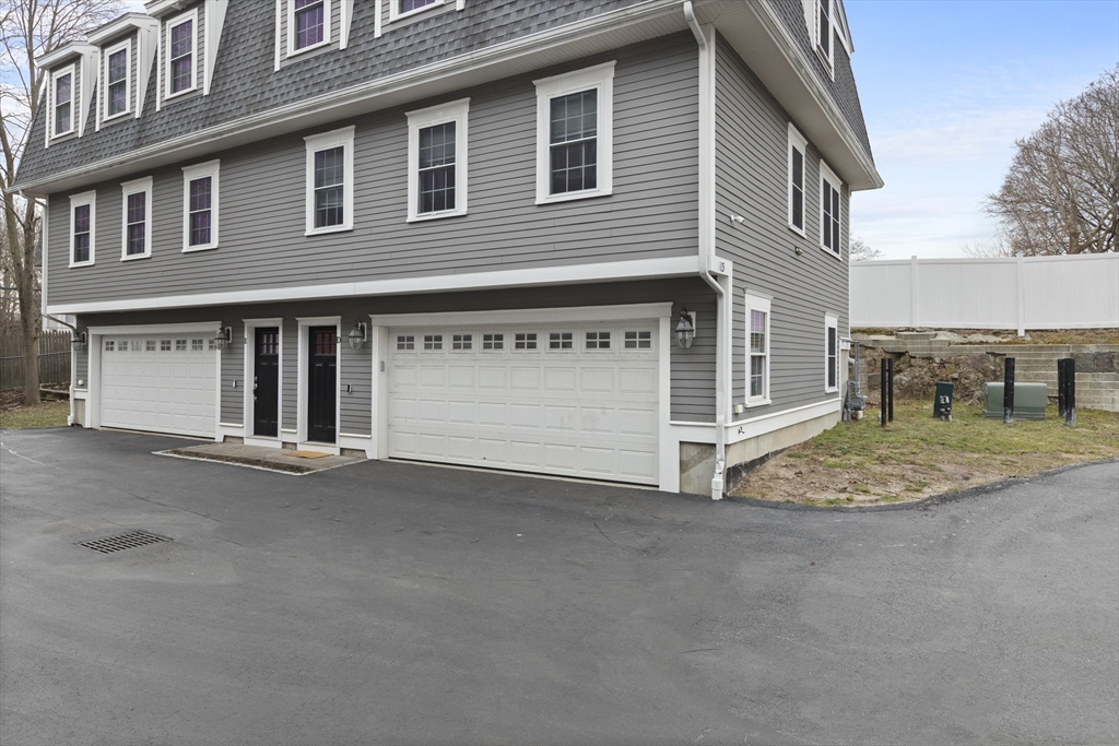 113 Elm Street D