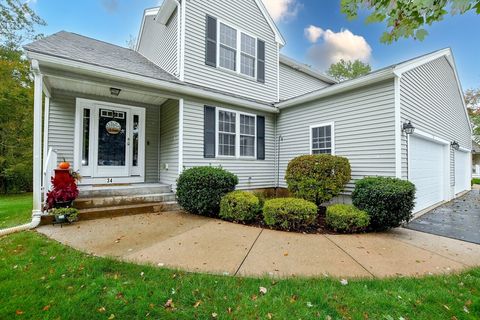 34 Captain Carlson Way 34 West Bridgewater MA 02379