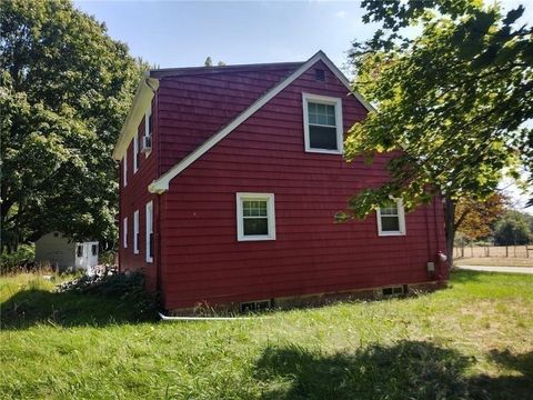 62 Chestnut St Seekonk MA 02771
