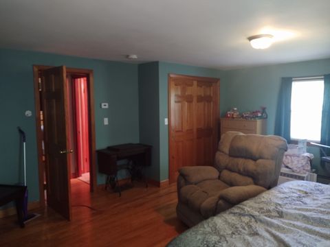 62 Chestnut St Seekonk MA 02771