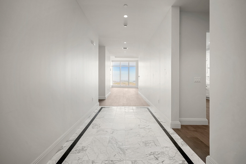 240 Devonshire Street PH 1E