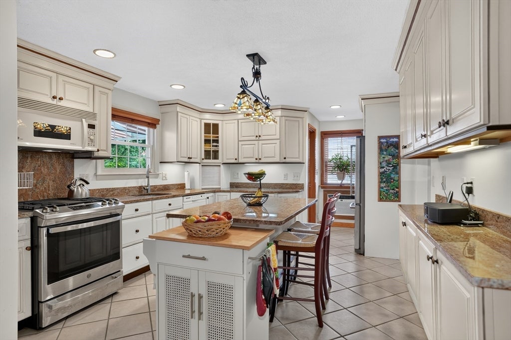 166 Waverly Avenue, Melrose, MA, 166 Waverly Avenue, Melrose, MA Photo #9