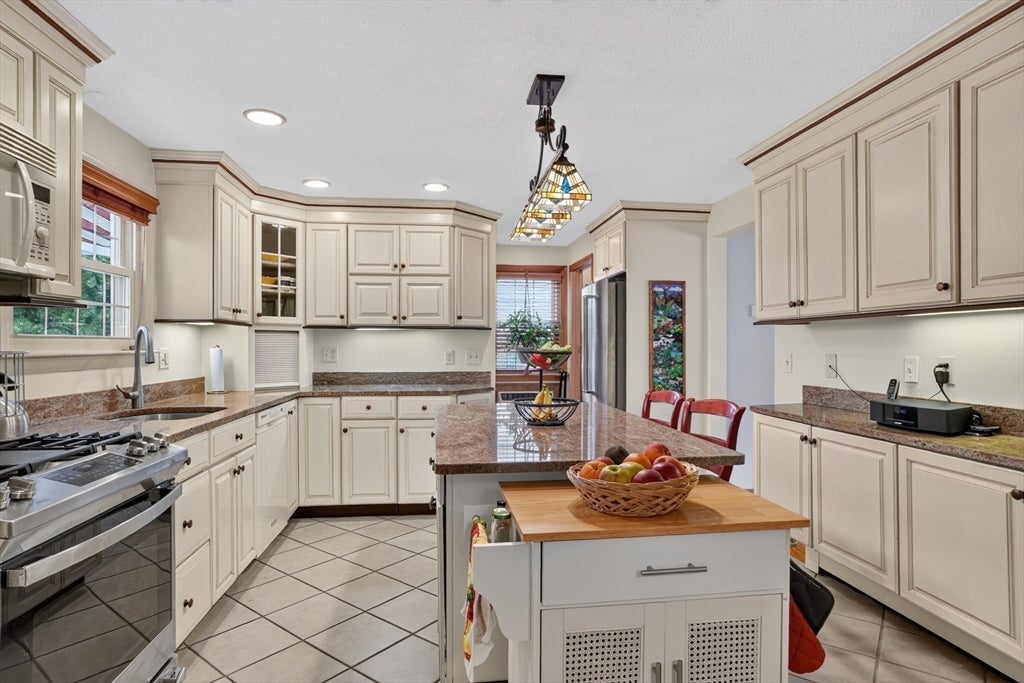 166 Waverly Avenue, Melrose, MA, 166 Waverly Avenue, Melrose, MA Photo #10