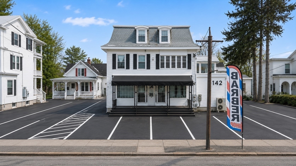 142 Hamilton St