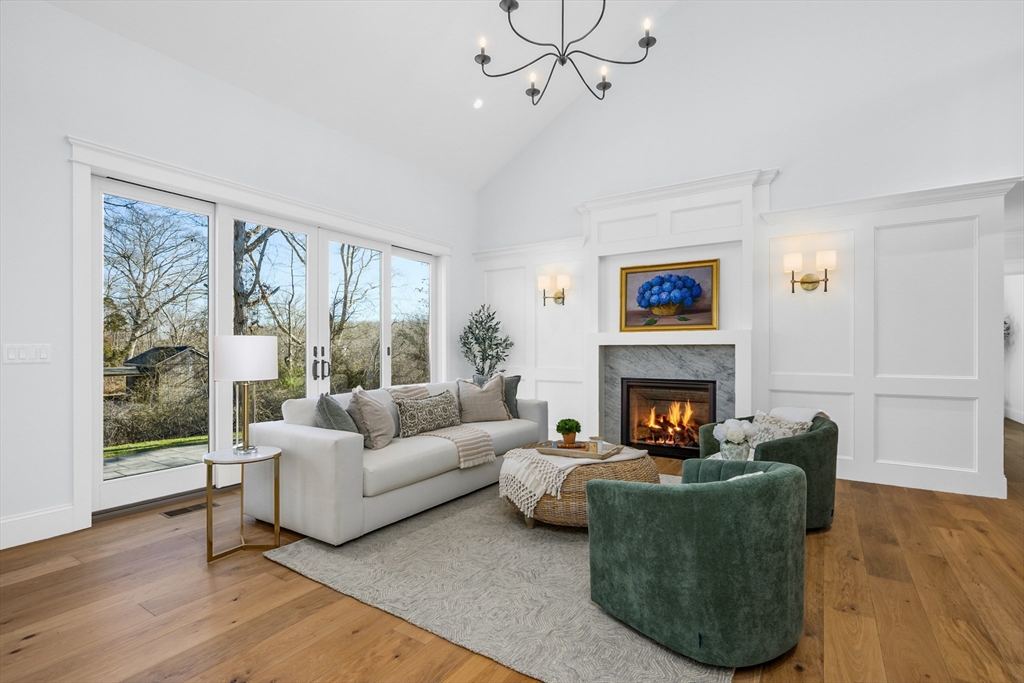 21 Seneca Lane