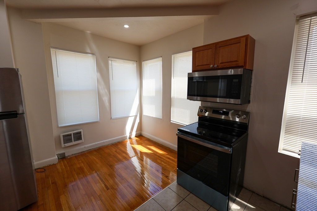 1 Kenilworth Street #2, Boston, MA Photo #3