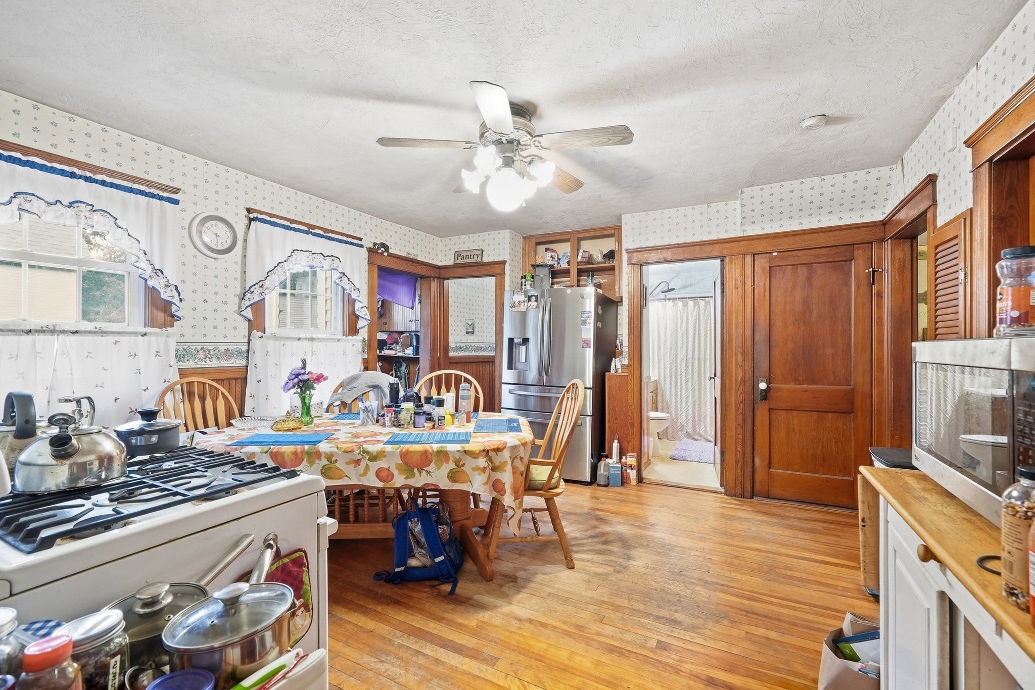 55 Clover St, Worcester, MA, 55 Clover St, Worcester, MA Photo #8