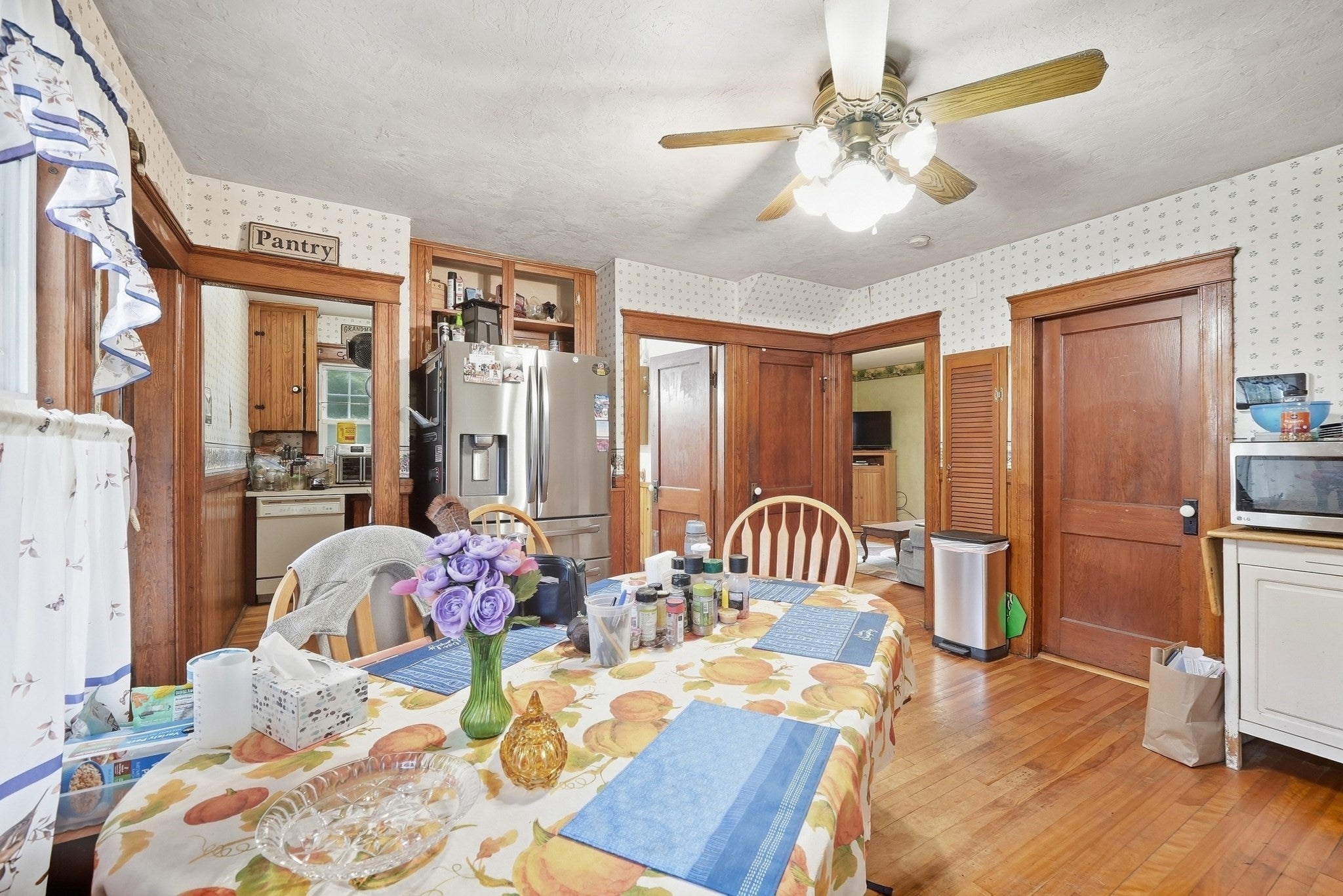 55 Clover St, Worcester, MA, 55 Clover St, Worcester, MA Photo #10