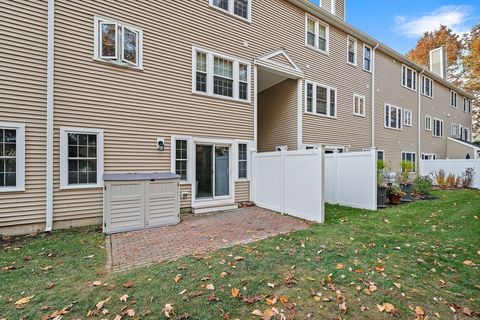 Photo of 192 Allerton Commons Ln #192, Braintree, MA 02184 (MLS # 73448062) Photo of 192 Allerton Commons Ln #192, Braintree, MA 02184 (MLS # 73448062)