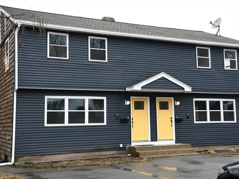 Photo of 44-46 Willard St #44, Lowell, MA 01850 (MLS # 73510456)