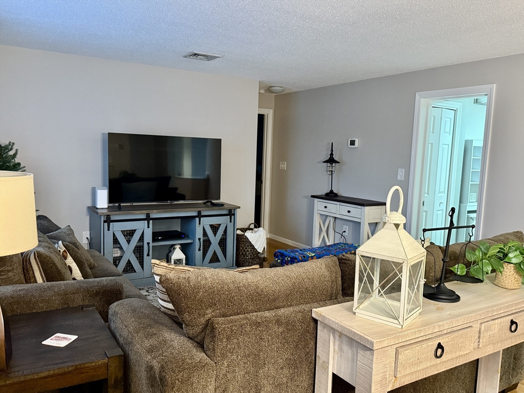 14 Webb Place 2C