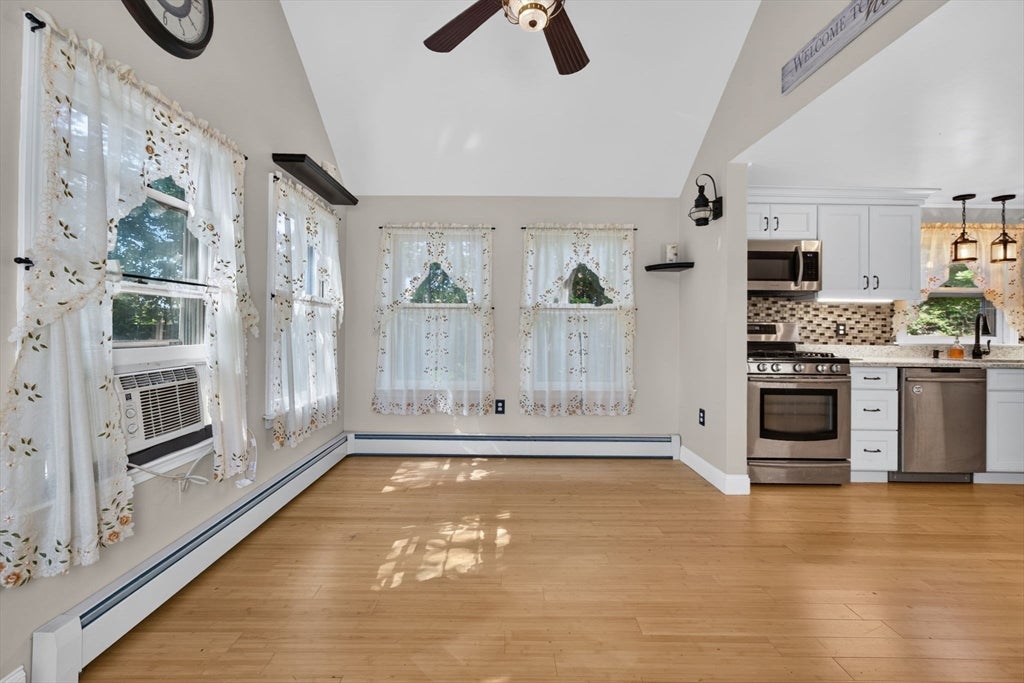 2 Hurley AVE, Dracut, MA, 2 Hurley AVE, Dracut, MA Photo #13