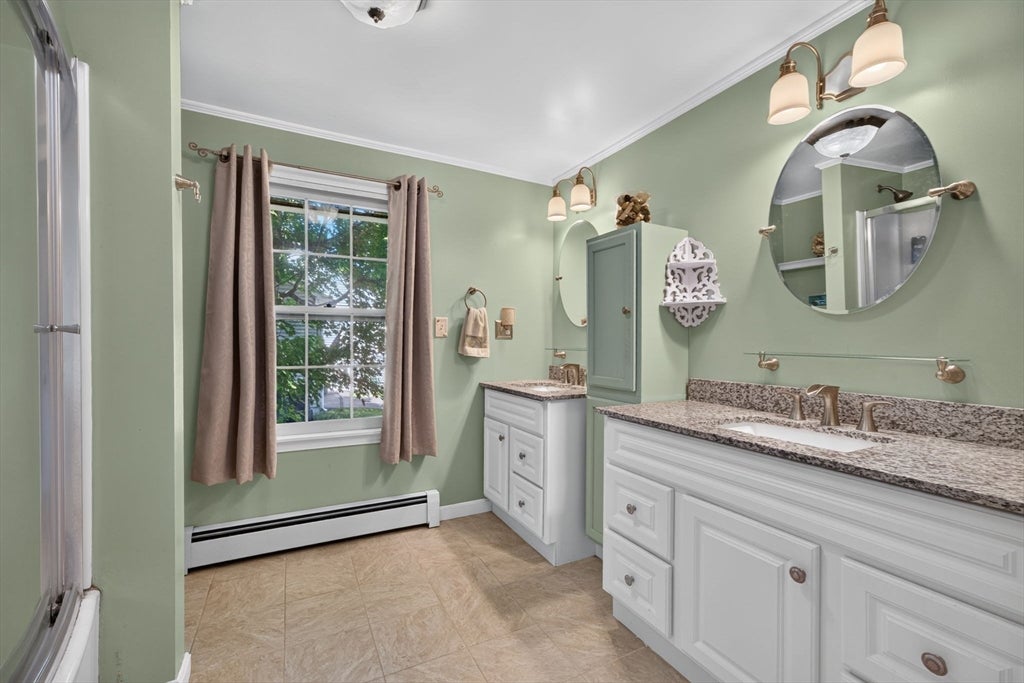 2 Hurley AVE, Dracut, MA, 2 Hurley AVE, Dracut, MA Photo #20