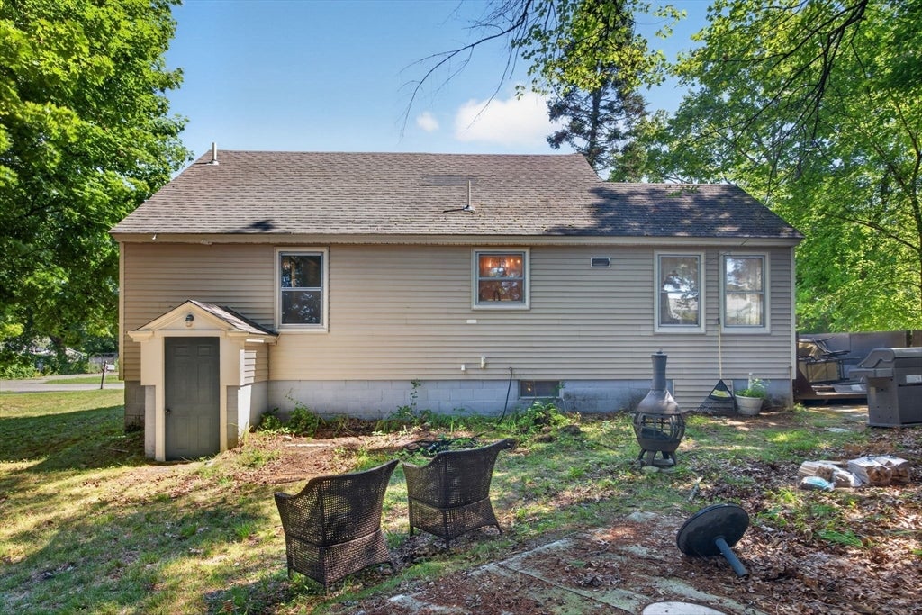 2 Hurley AVE, Dracut, MA, 2 Hurley AVE, Dracut, MA Photo #32