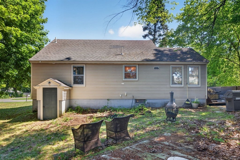2 Hurley AVE, Dracut, MA, 2 Hurley AVE, Dracut, MA Photo #7