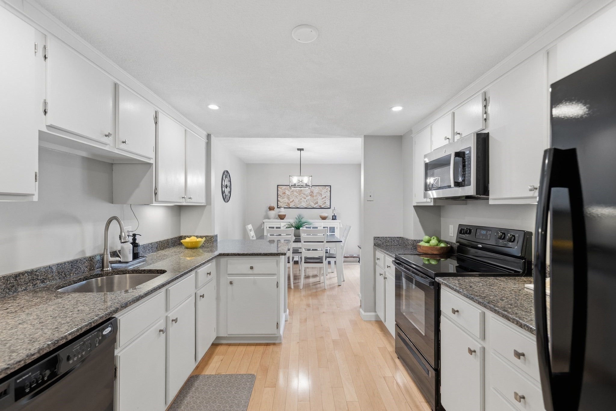 1100 Salem Street #32, Lynnfield, MA, 1100 Salem Street #32, Lynnfield, MA Photo #9
