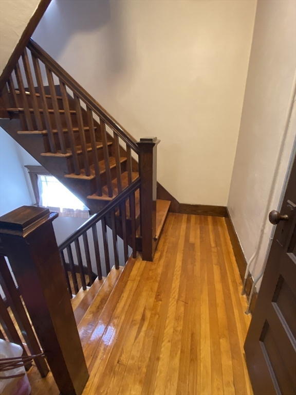 25 Bridgeport St