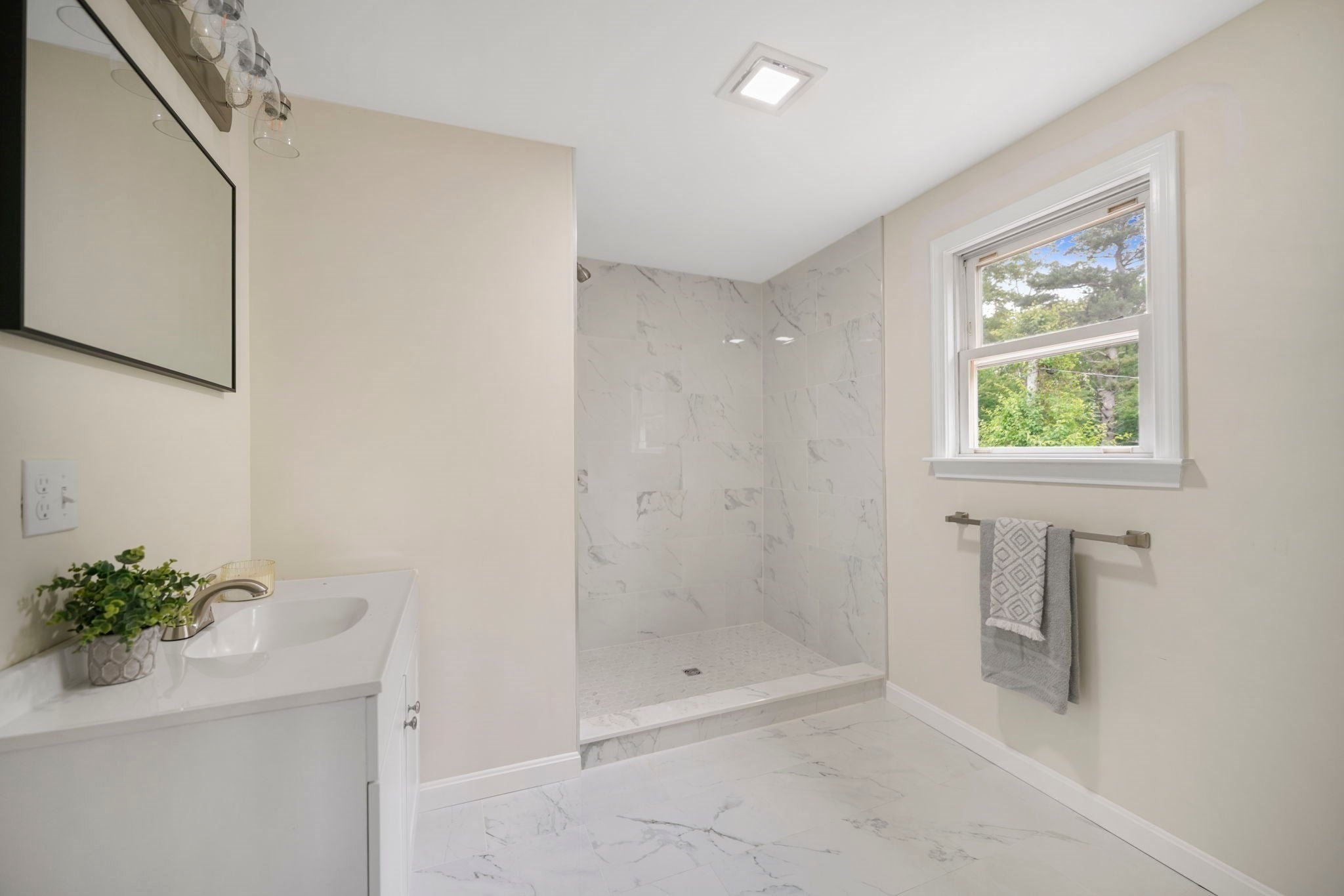 1030 Oak St, Dighton, MA, 1030 Oak St, Dighton, MA Photo #17
