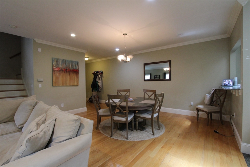 31-33 Florence St #31, Newton, MA, 31-33 Florence St #31, Newton, MA Photo #5