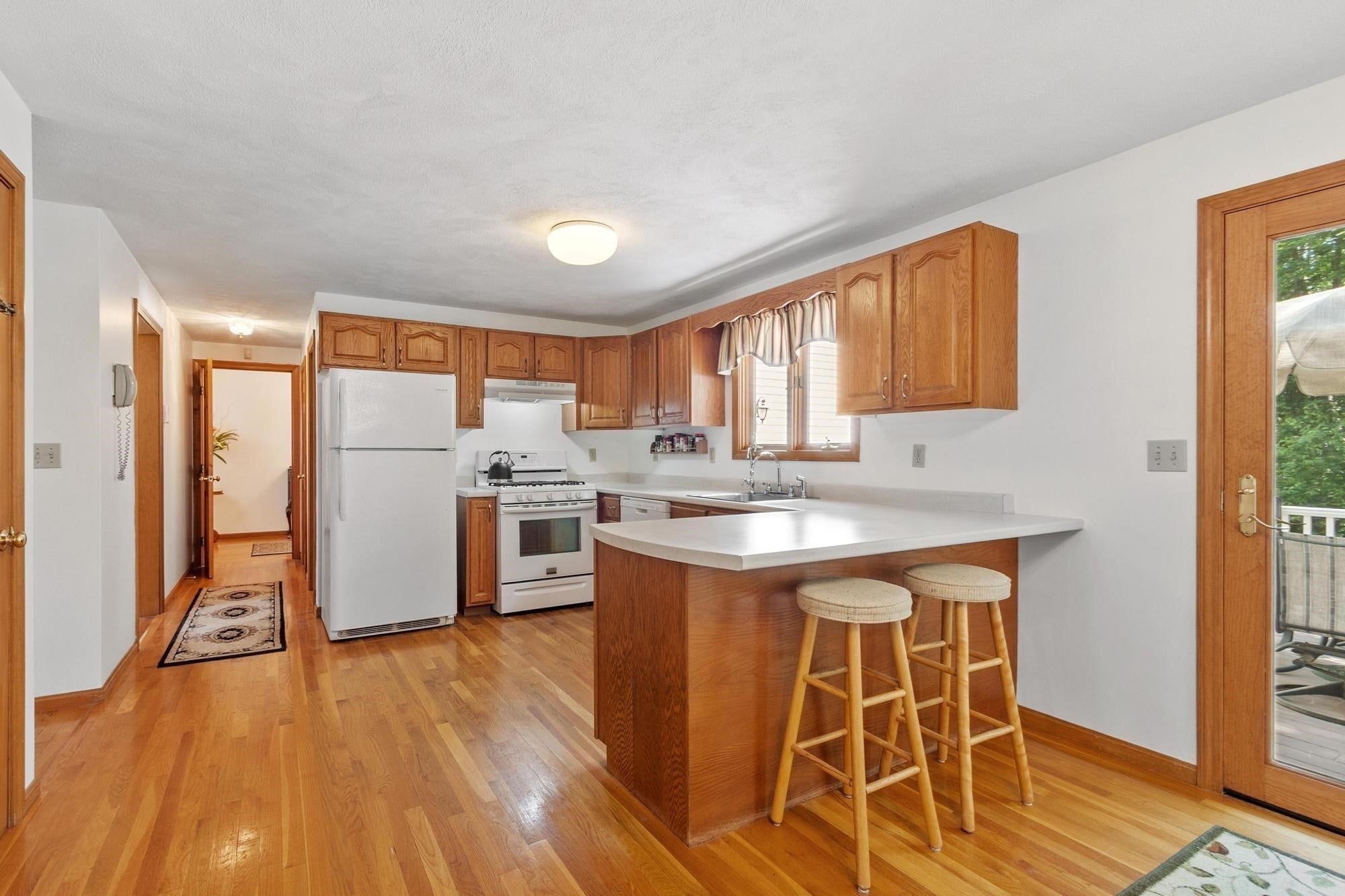 47 Sequoia Dr, Tyngsborough, MA, 47 Sequoia Dr, Tyngsborough, MA Photo #30