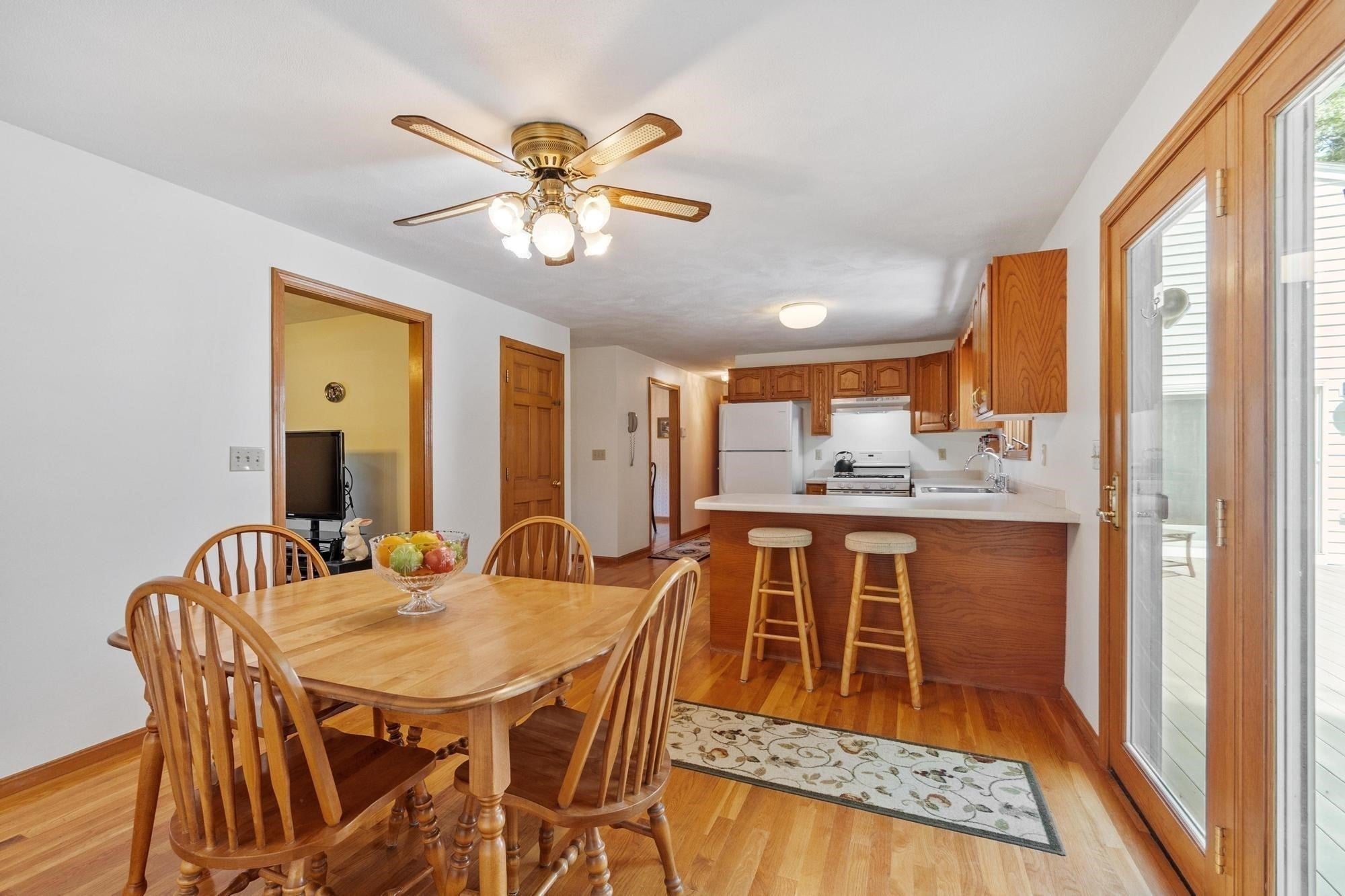 47 Sequoia Dr, Tyngsborough, MA, 47 Sequoia Dr, Tyngsborough, MA Photo #29