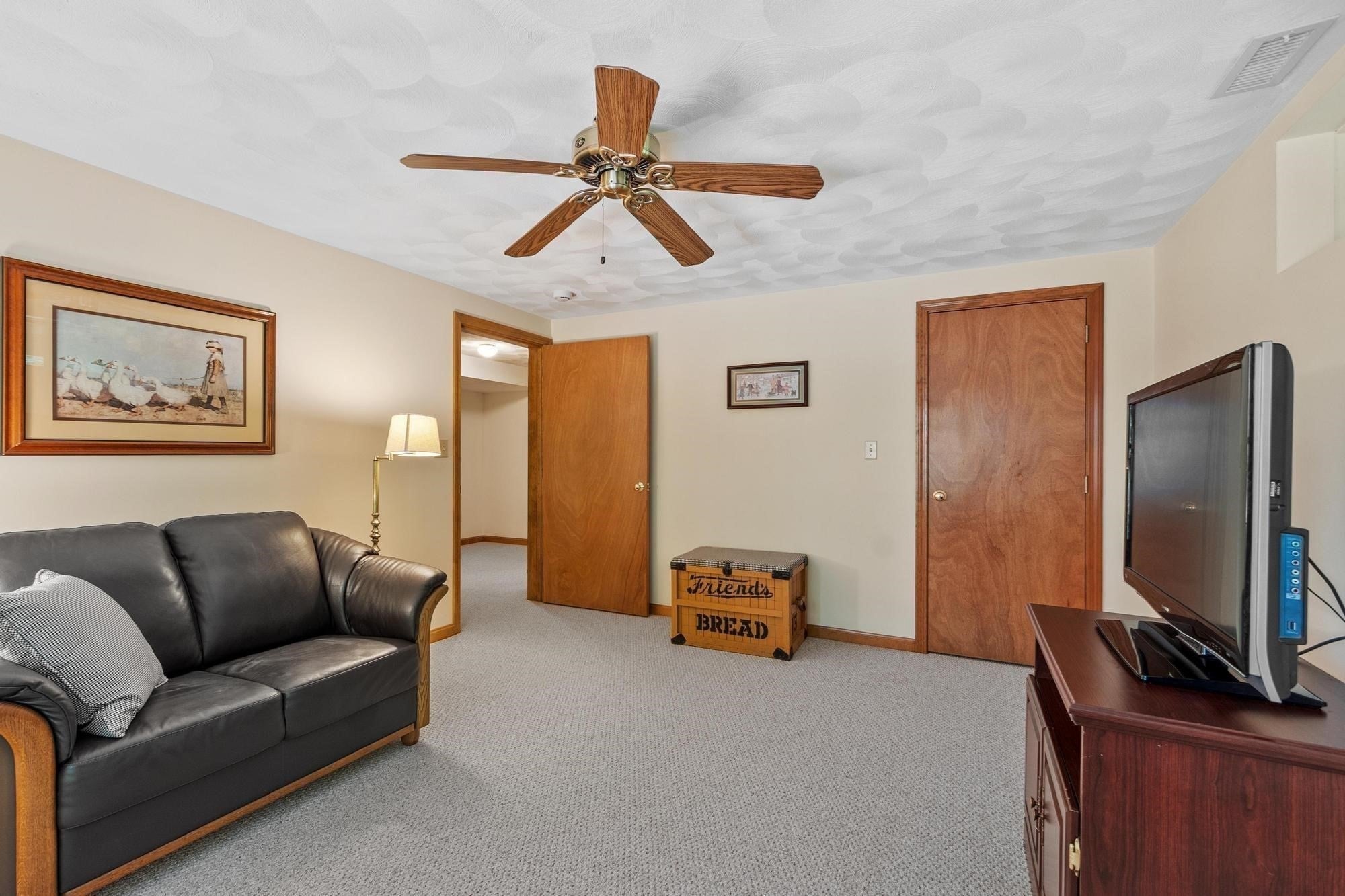 47 Sequoia Dr, Tyngsborough, MA, 47 Sequoia Dr, Tyngsborough, MA Photo #24