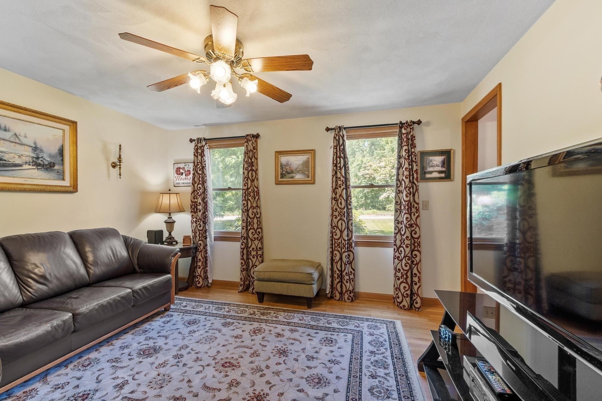 47 Sequoia Dr, Tyngsborough, MA, 47 Sequoia Dr, Tyngsborough, MA Photo #27