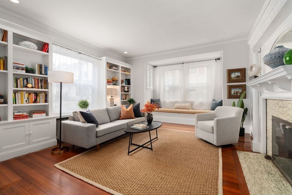 12 Zamora St