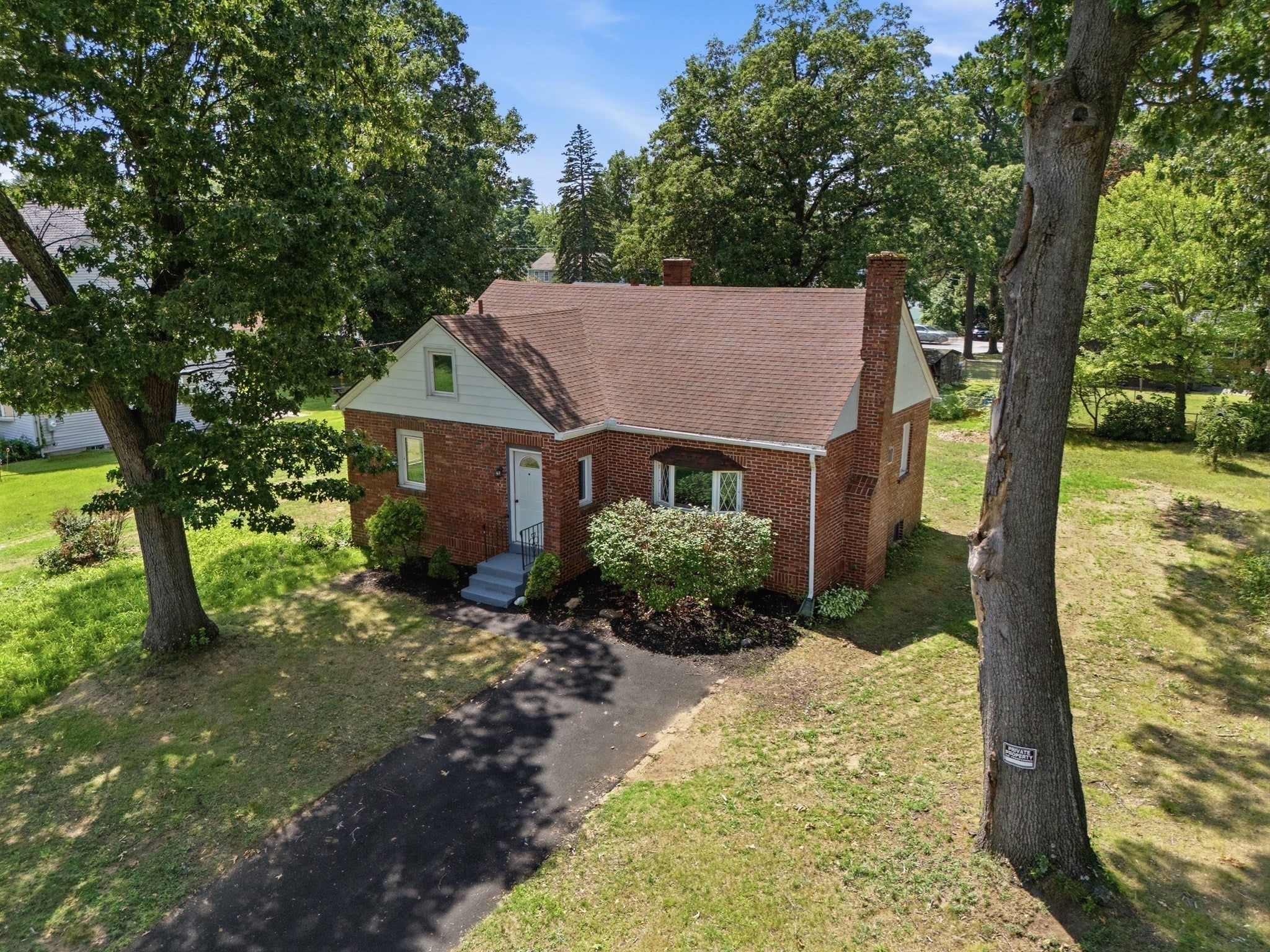 Photo of 78 Wollaston St, Springfield, MA