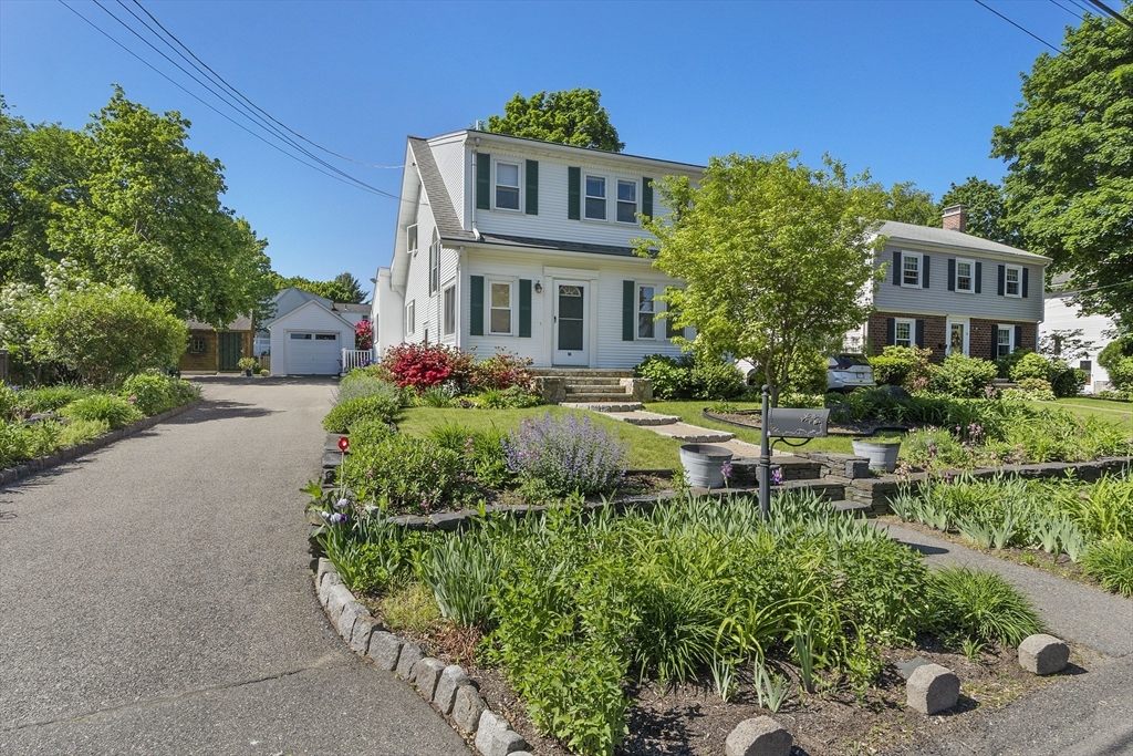 10 Waldron Road