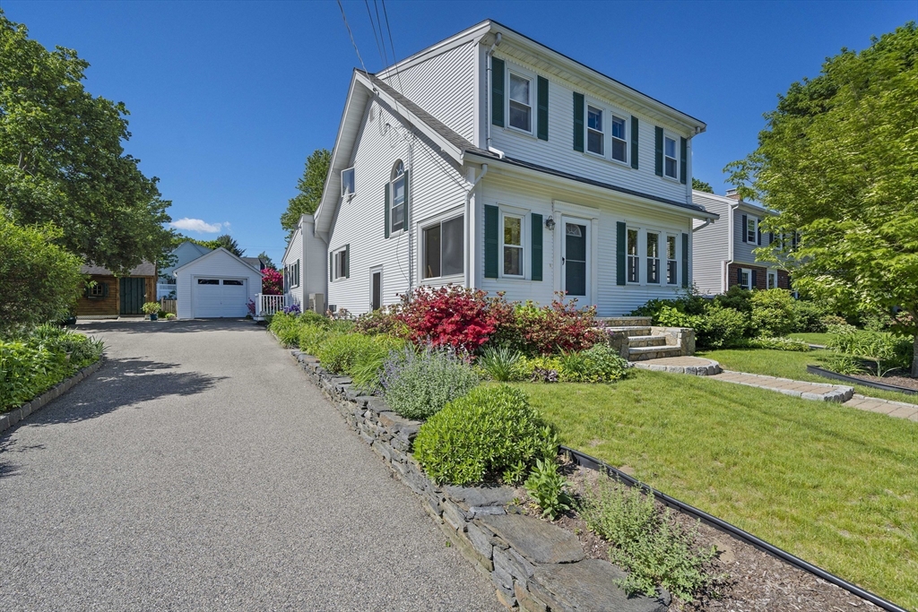 10 Waldron Road