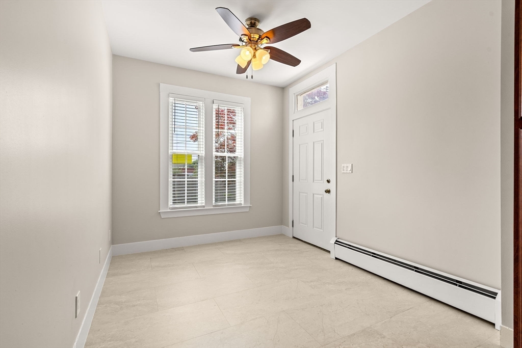 130 Pine St 1