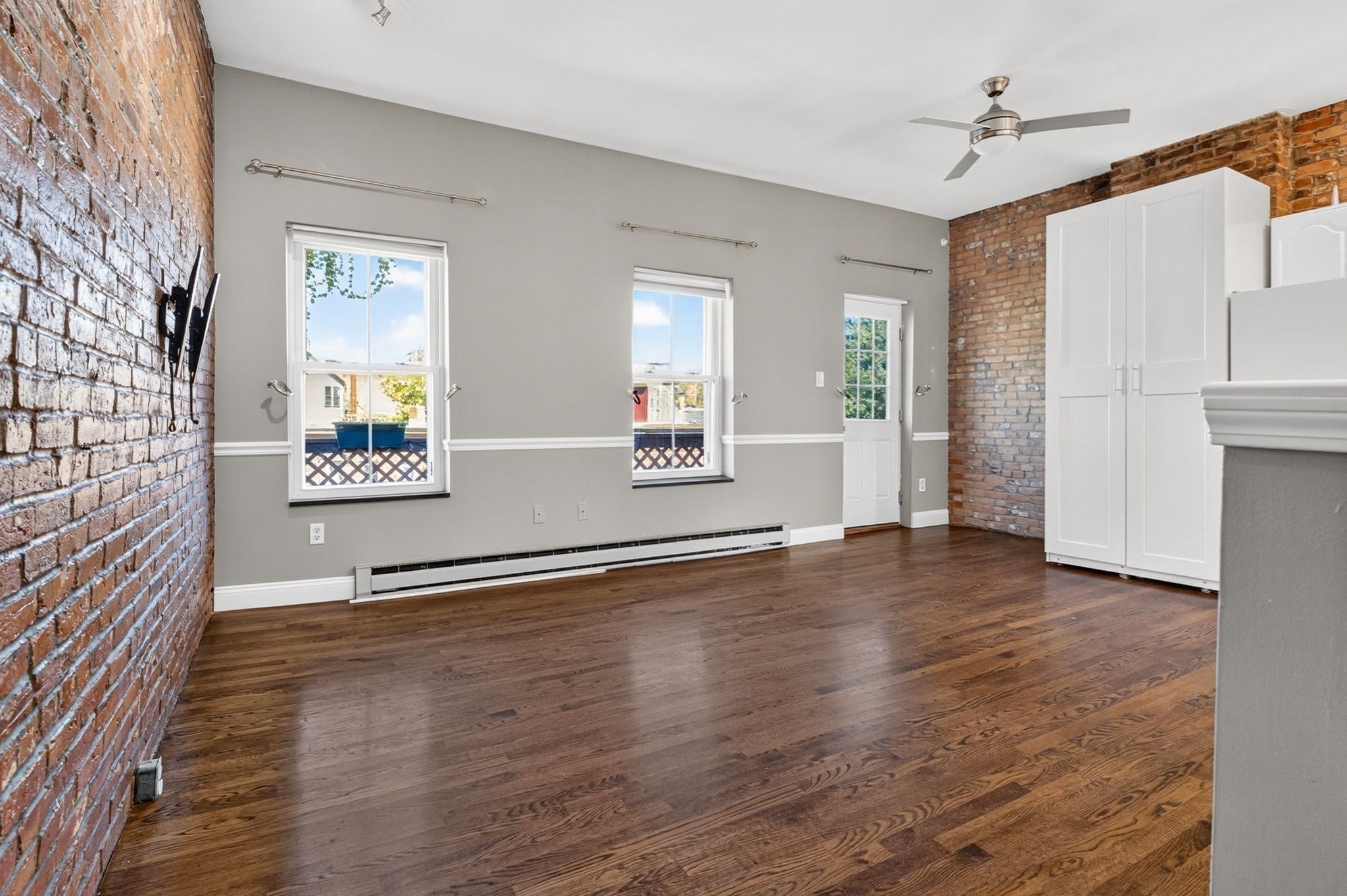 11 Medford St 3