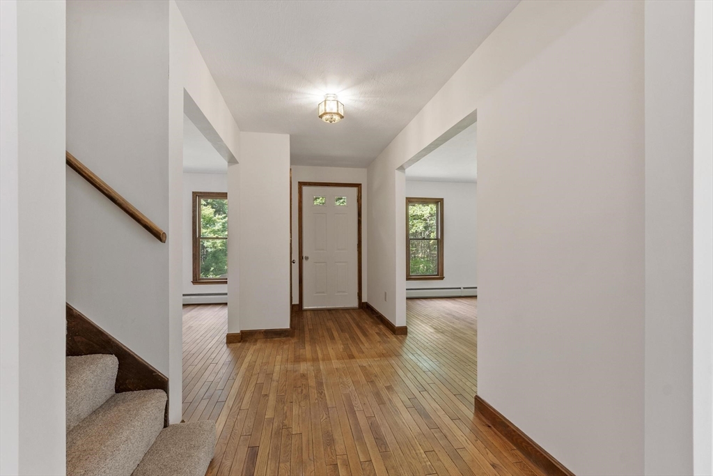 686 Scott Rd