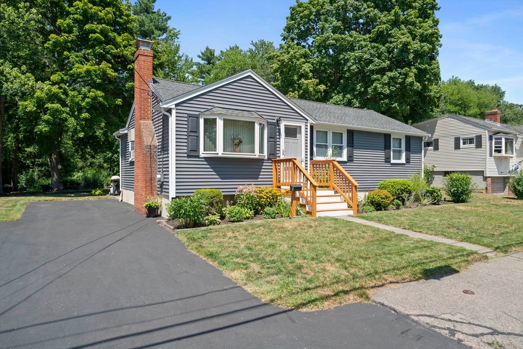 38 Roseen Rd, Holbrook, MA, 38 Roseen Rd, Holbrook, MA Photo #1