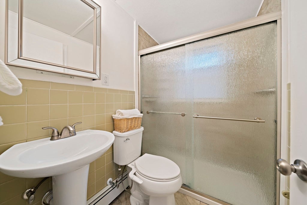 38 Roseen Rd, Holbrook, MA, 38 Roseen Rd, Holbrook, MA Photo #16