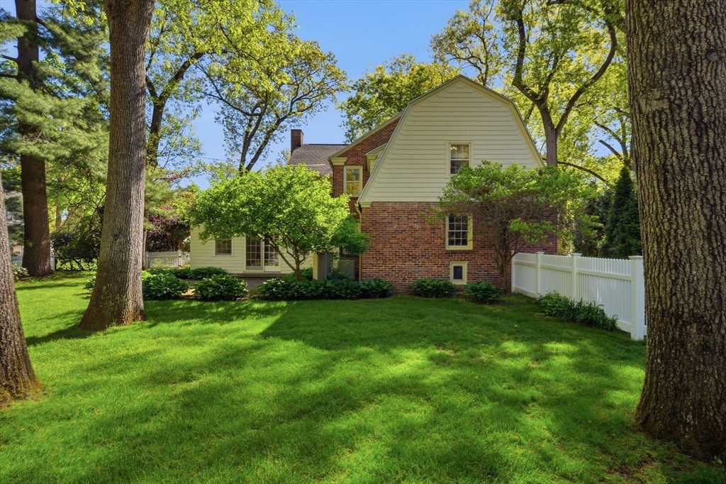 38 Oxford Road, Longmeadow, MA Photo #34
