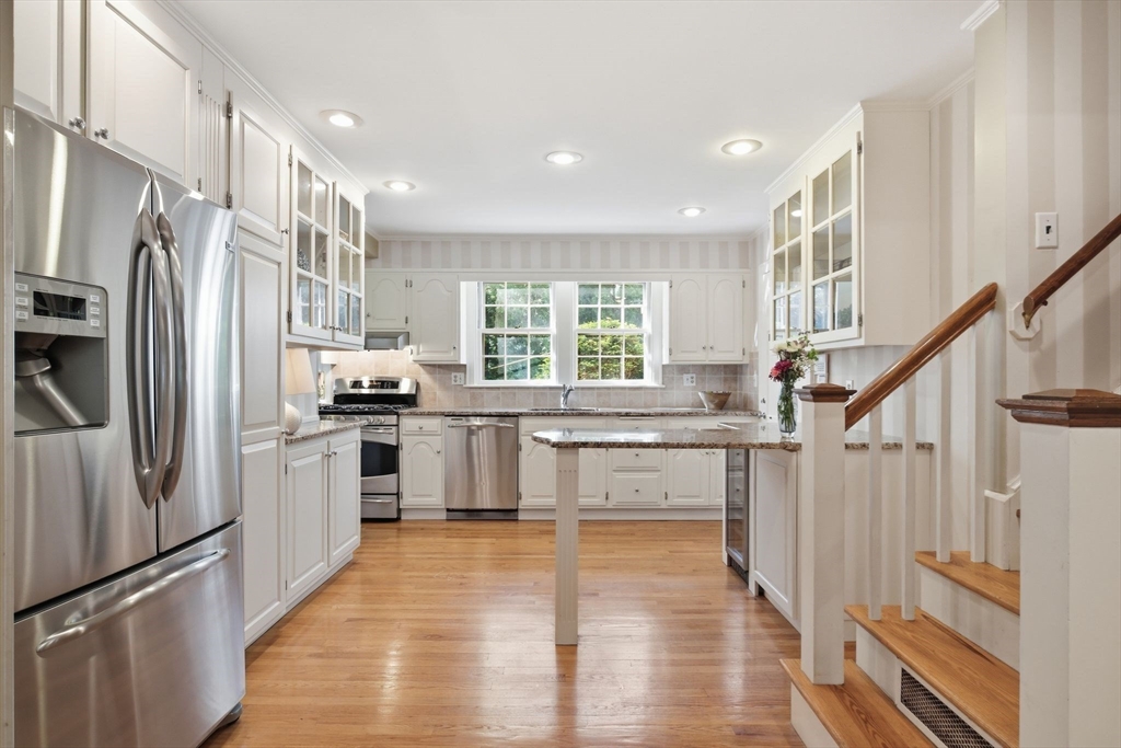 38 Oxford Road, Longmeadow, MA Photo #12